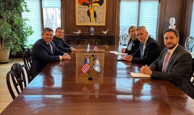 El gobernador Orrego se reunió con referentes de la Embajada Argentina en EE.UU tras la asunción de Donald Trump