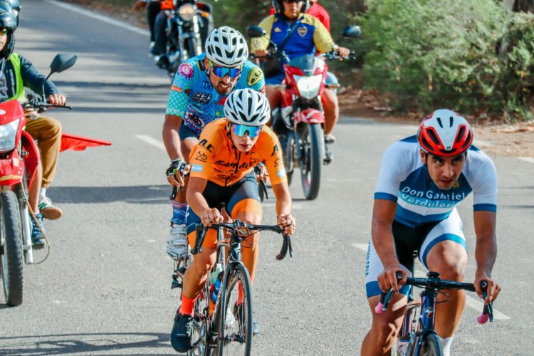 Gran Homenaje a la Vuelta Ciclística de la Otra Banda