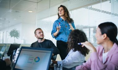 10 posiciones laborales que tendrán una alta demanda en el primer semestre de 2025