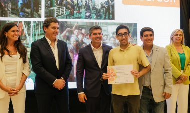 Orrego entregó certificados del programa Aprender, Trabajar y Producir