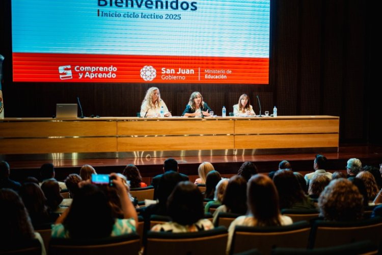 La ministra de Educación encabezó una reunión clave de cara al inicio de clases