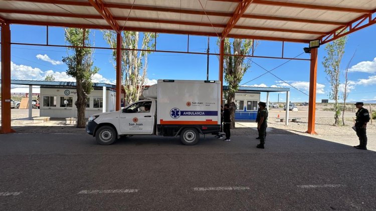 San Juan realizó por primera vez el traslado terrestre de un paciente por el Paso Internacional de Agua Negra