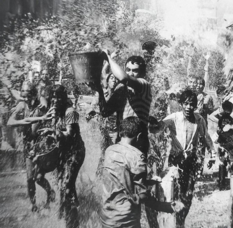 Vivamos el Carnaval en las plazas de la Ciudad