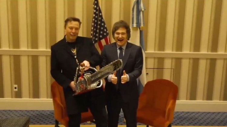 Cuánto costó la motosierra que Milei le regaló a Elon Musk