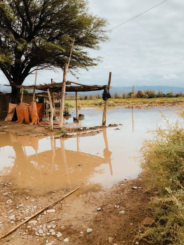 Orrego firmó un proyecto de ley para declarar el desastre climático en San Juan