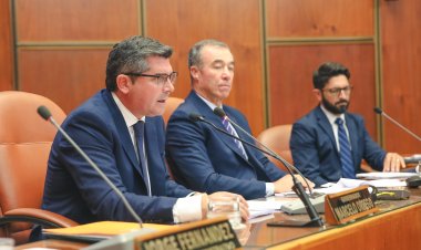 El gobernador Orrego en la Apertura de Sesiones anunció el boleto GRATUITO para estudiantes y docentes