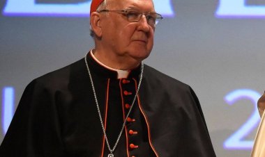 El camarlengo presidirá la constatación de la muerte del Papa y la colocación de su cuerpo en el féretro