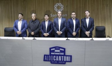 Deporte y la Municipalidad de Santa Lucia firmaron un convenio de capacitación
