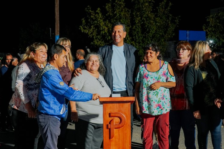 Los vecinos del Portal del Norte tienen iluminación LED