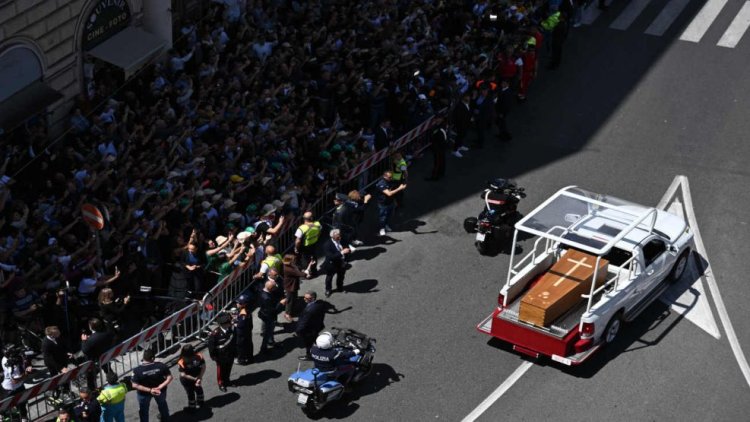 Miles de personas y líderes del mundo dieron su último adiós al Papa Francisco