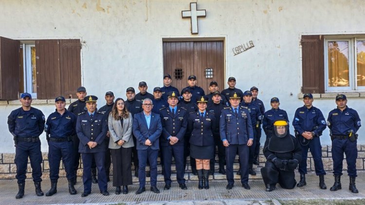 Agentes de seguridad se capacitaron en uso de dispositivos de inmovilización