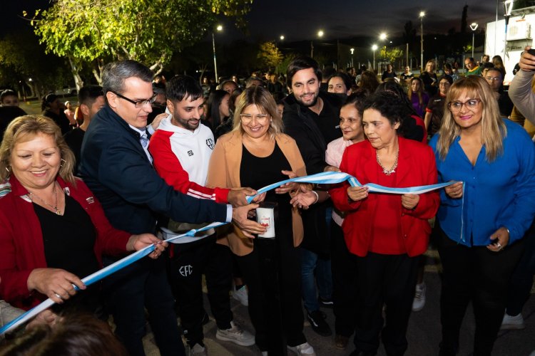 Rawson inauguró importantes obras en el Barrio Escobar