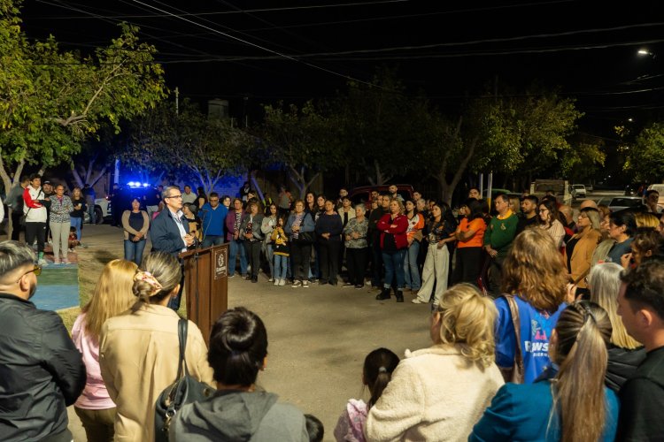 Rawson inauguró importantes obras en el Barrio Escobar