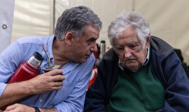 El presidente de Uruguay: "Pepe" Mujica: “Está mal y hay que dejarlo tranquilo”