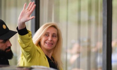 "Ella es el jefe": respaldo de Javier Milei a su hermana Karina por las elecciones