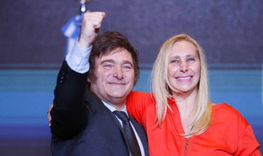 Levantan el secreto fiscal y bancario de Javier y Karina Milei