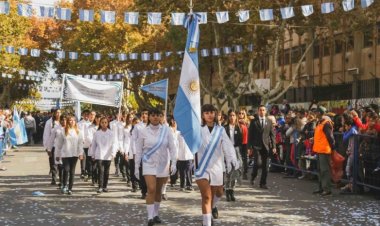 El desfile del 25 de Mayo se realizará en Capital