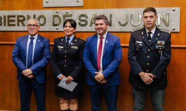 Orrego puso en funciones a la nueva subjefa de la Policía y le tomó juramento al nuevo director del SPP