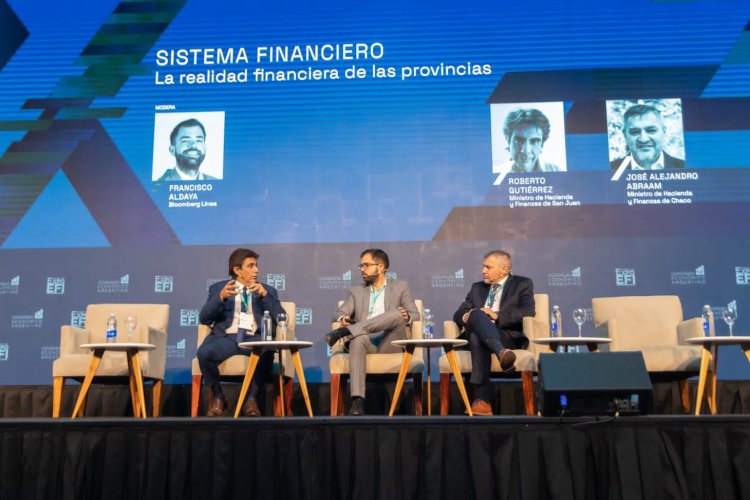 El ministro de Economía de San Juan, Roberto Gutiérrez, disertó en la Expo Efi