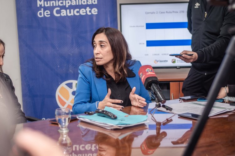 Romina Rosas, en la presentación de la auditoría municipal: “Los cauceteros no vamos a pagar más de lo que nos corresponde”
