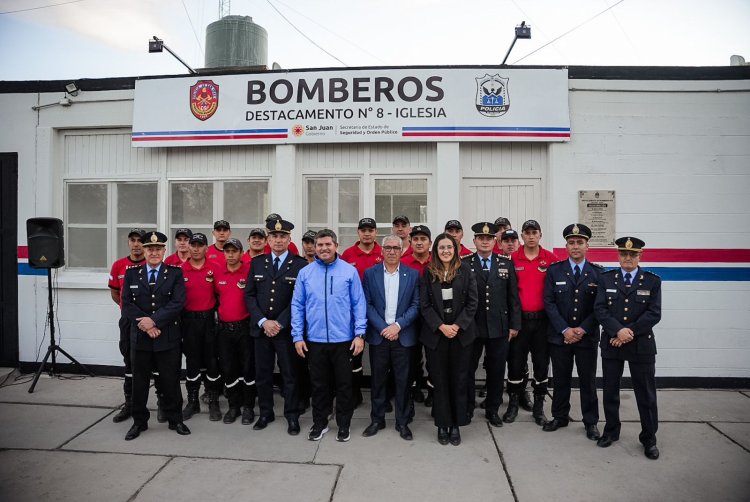 Orrego inauguró el nuevo Destacamento de Bomberos N°8 en Iglesia