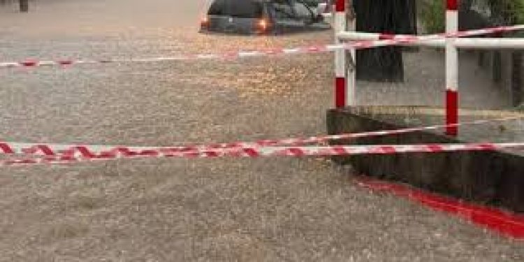 Alerta crítica: piden "No transitar" en el norte y oeste bonaerense por el temporal