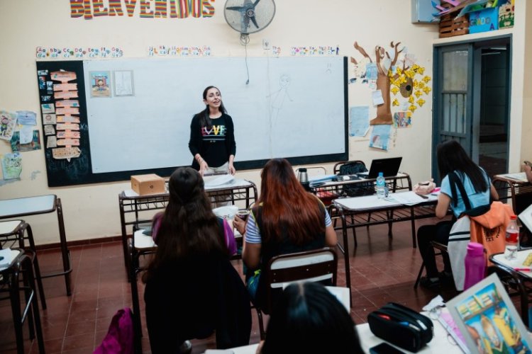 Educación informa sobre inscripción a interinatos y suplencias 2026