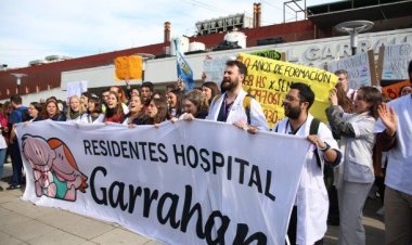 El Gobierno aumentó los salarios a residentes del Garrahan para desactivar el conflicto