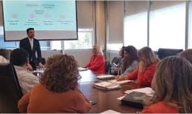 Educación creó 36 cargos para reforzar los equipos de Gabinetes