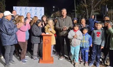 Inauguran nueva iluminación LED en varios sectores de Pocito