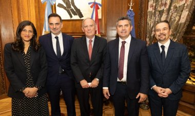 Orrego: “El desarrollo de empleo y proveedores locales es vital”