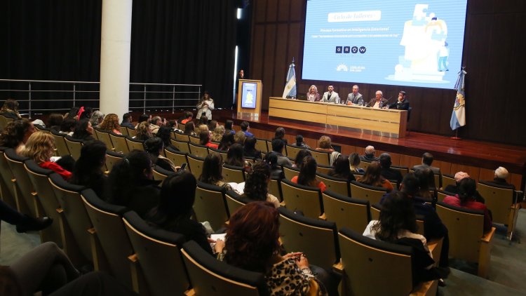 “Juntos somos útiles”: una propuesta solidaria que une educación, emociones y compromiso comunitario