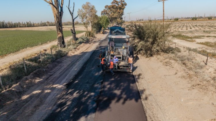Comenzaron las tareas para recuperar un tramo clave de calle Mendoza, en Pocito
