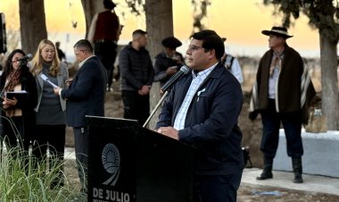 9 de Julio inauguró la Plaza Cura Brochero, tras una emotiva cabalgata con la imagen del santo
