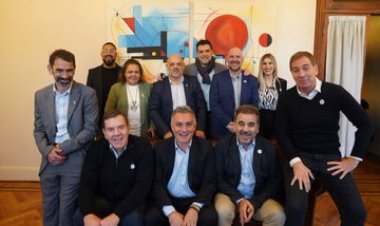 La Libertad Avanza y el PRO formalizaron la alianza electoral en la provincia de Buenos Aires