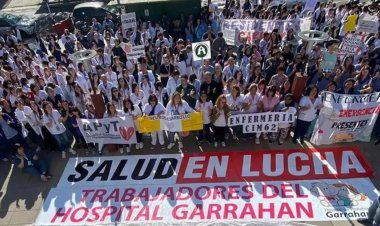Nuevo paro de trabajadores del Hospital Garrahan con masiva marcha