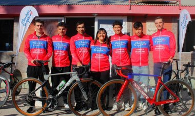 Chimbas a punto para largar en la primera temporada de ciclismo