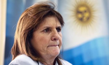 Bullrich presenta el Anillo Digital para prevenir el robo de autos