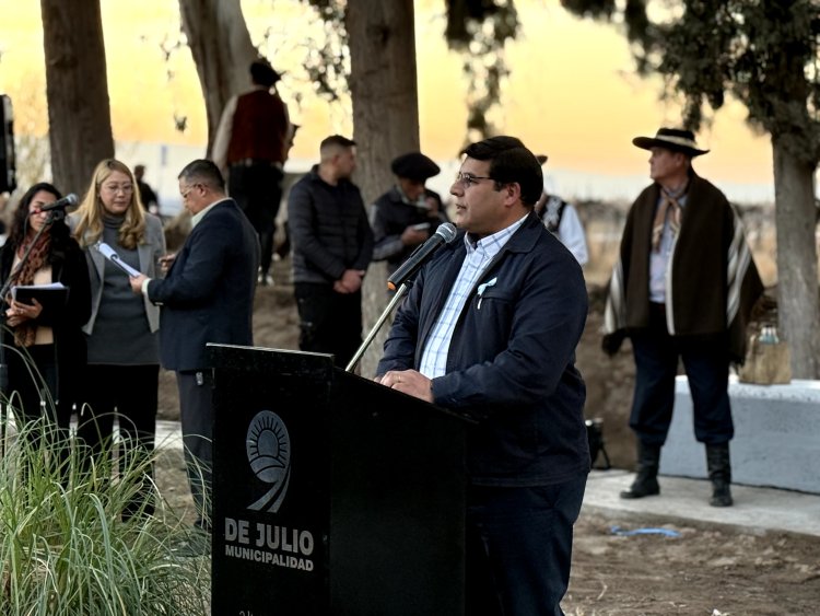 9 de Julio inauguró la Plaza Cura Brochero, tras una emotiva cabalgata con la imagen del santo