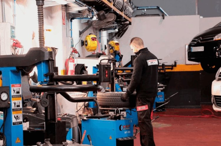 Mercado Libre  ahora cambia las gomas del auto