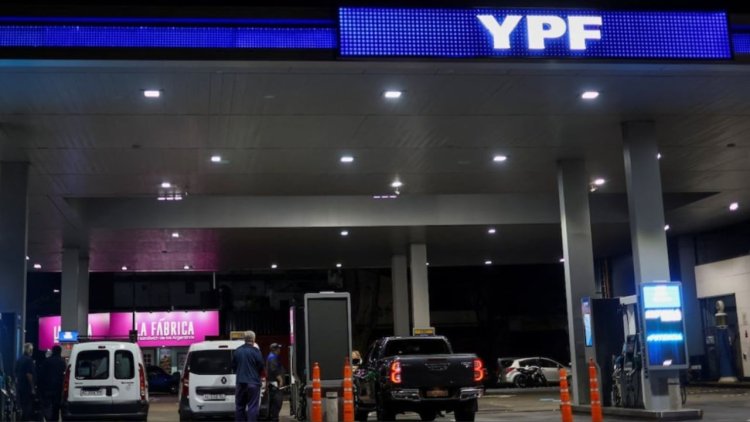 Por qué YPF no actualizará esta noche el valor de sus combustibles