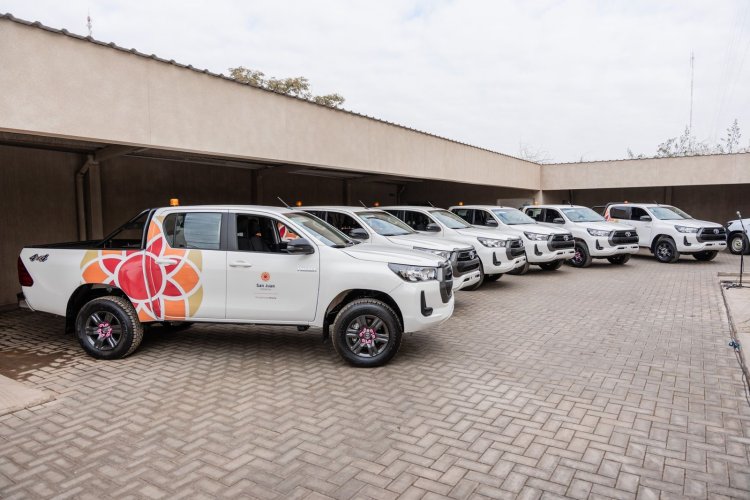 Orrego entregó nuevas movilidades para fortalecer el control minero y ambiental