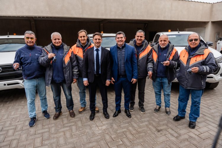 Orrego entregó nuevas movilidades para fortalecer el control minero y ambiental