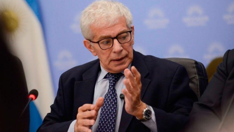 Denuncian a Cúneo Libarona por “violación de deberes de funcionario público” y “cohecho”