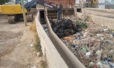 Hidráulica sanea puntos críticos de los canales matrices