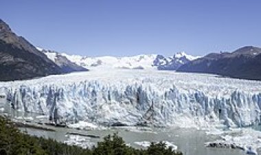 Advierten por el veloz "retroceso catastrófico" del glaciar Perito Moreno