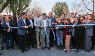 Los vecinos de la Villa Flora ya disfrutan de nuevos pavimentos y tendrán conexiones de cloacas