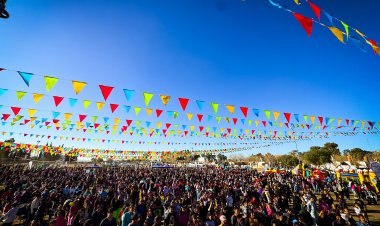 Multitudinaria celebración del Día del Niño en 9 de Julio