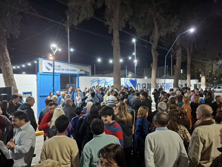 Inauguraron la remodelación del frente del Club Paso de Los Andes en Albardón