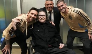 El encuentro entre Charly García, Leo Messi, Rodrigo de Paul y "Chiqui" Tapia